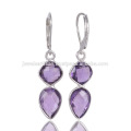 Amethyst Gemstone Bezal Set Sterling Silver um belo par de brinco